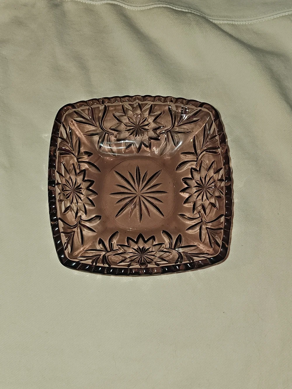 Vintage-Style Decorative Glass Dish in Light Brown
